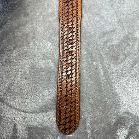 Western Brown Tooled Saddle Leather Belt With Brass Buckle Men's Size 50 - Picture 7 of 12